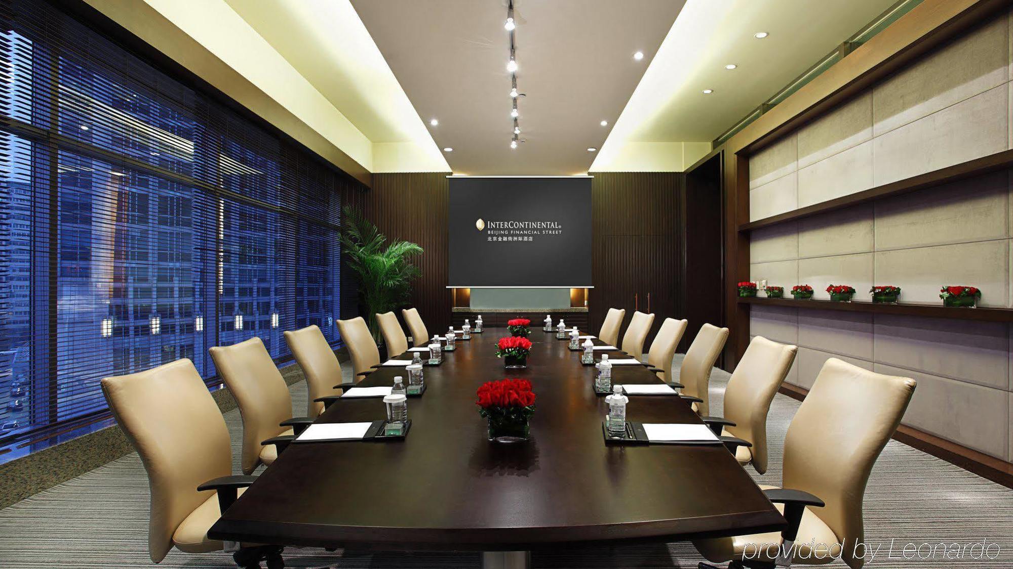 Financial Street International 5*