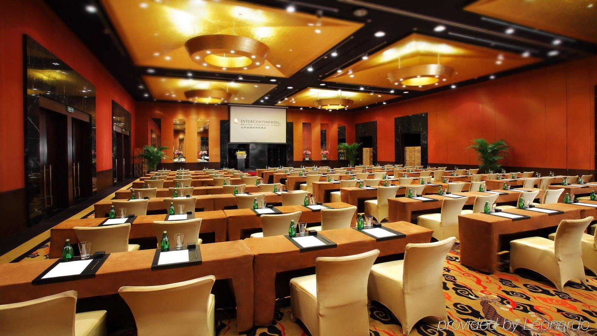 Hotel Financial Street International
